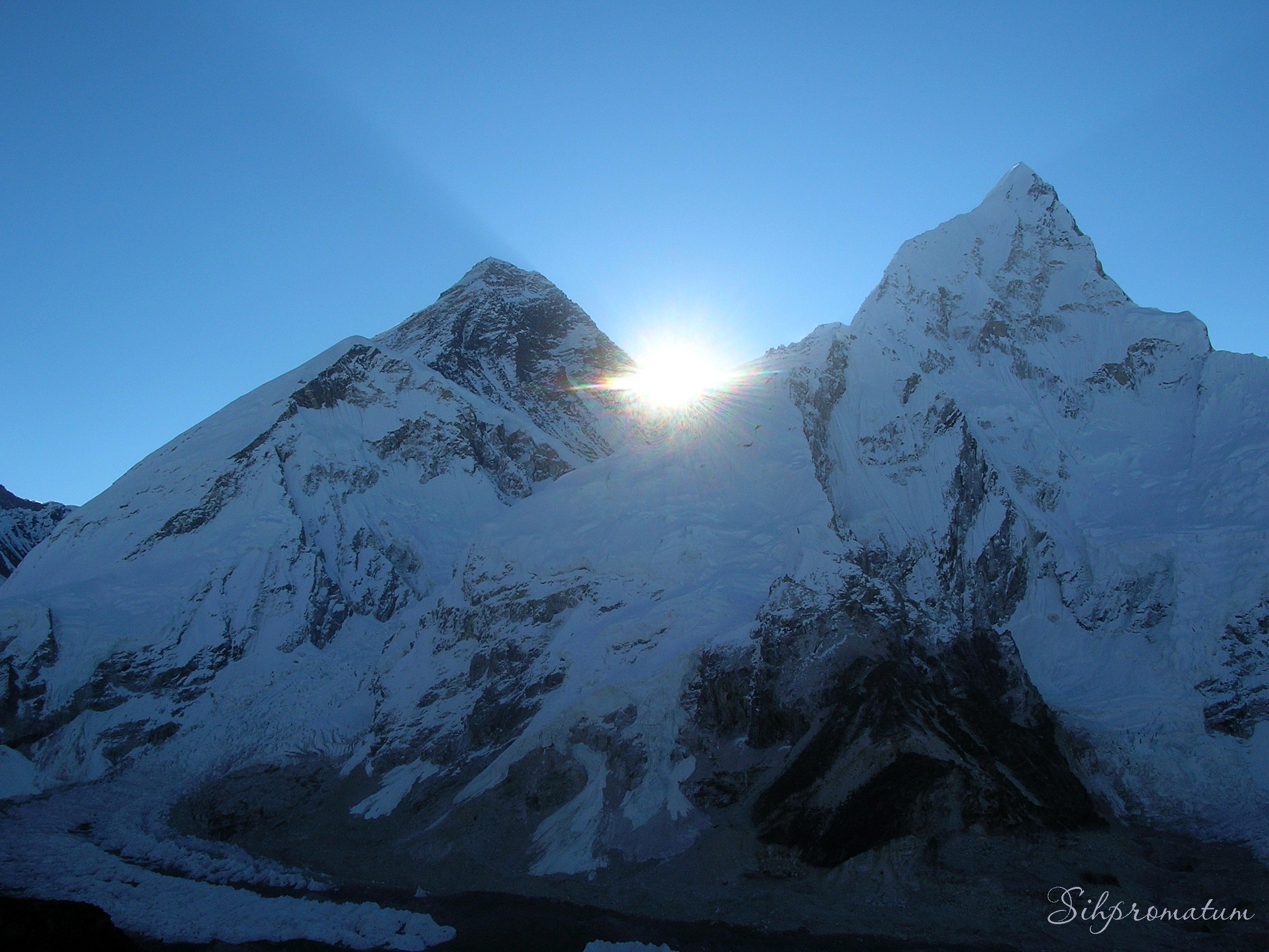 3.-Sunrise-over-Mt.-Everest