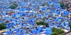 Drop-dead-cloudless-blue-washes-over-a-neighborhood-in-the-Blue-City-of-Jodhpur-India.-800x400