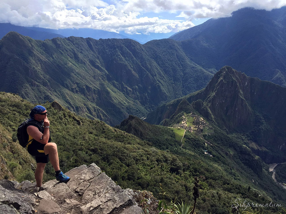 Overlooking-Machu-Picchu