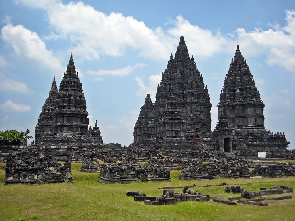 Prambanan-Indonesia-1024x768