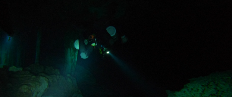CAVE DIVING: LOOKS DANGEROUS, AM I COVERED?